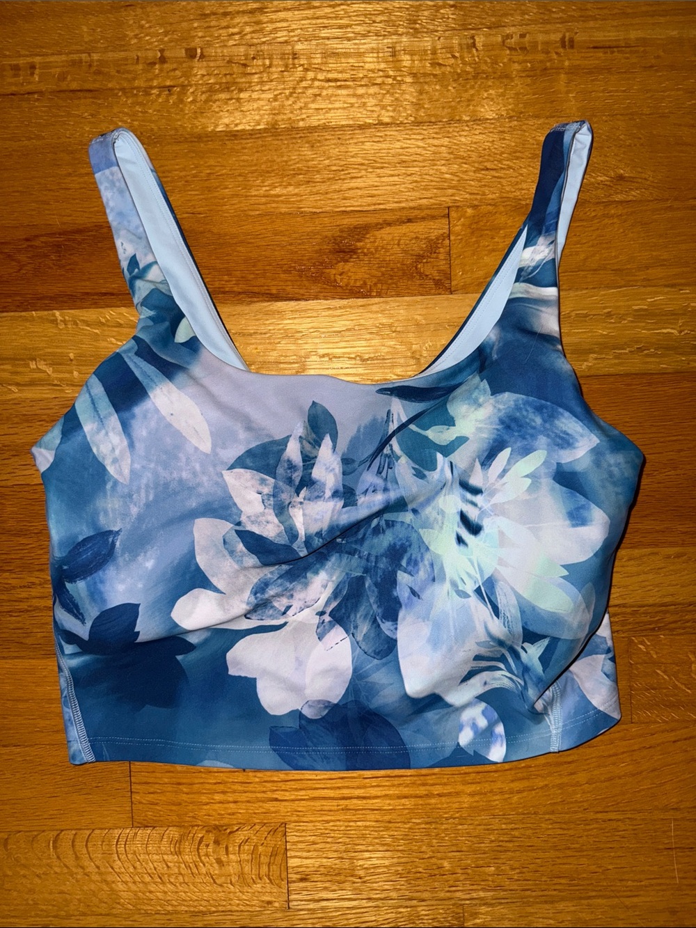 Blue cropped workout tank